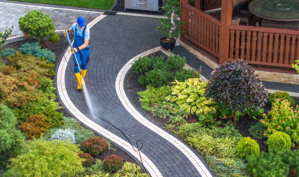 Why Choose Our Certified Pressure Washing Experts for Your Project Needs in Maineville, OH?